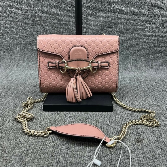 100% Authentic Gucci  Emily Shoulder Bag 570-101724 - Picture 2 of 13